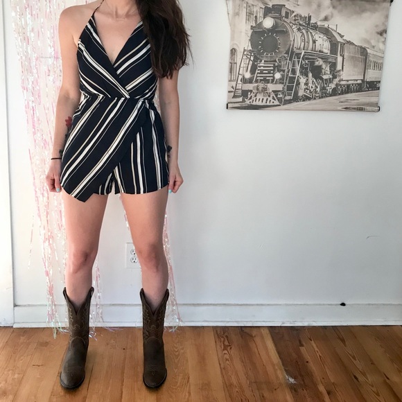 Striped Romper With Halter Top - Picture 2 of 4